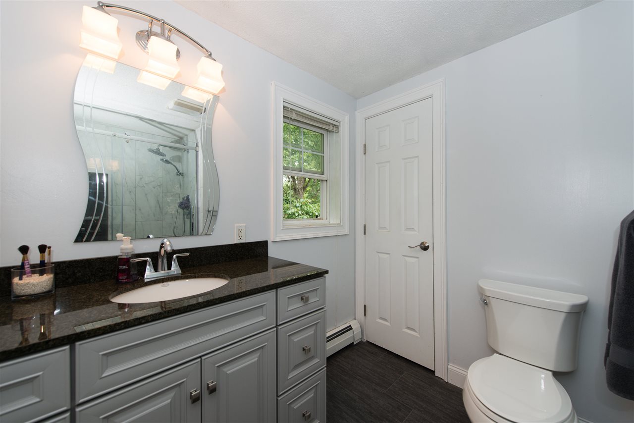 5 Deerfield Court Rochester, NH 03868 - Photo 22 of 34