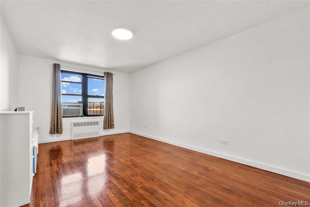 150-29 72nd Road, Unit 4H Queens, NY 11367 - Photo 3 of 16