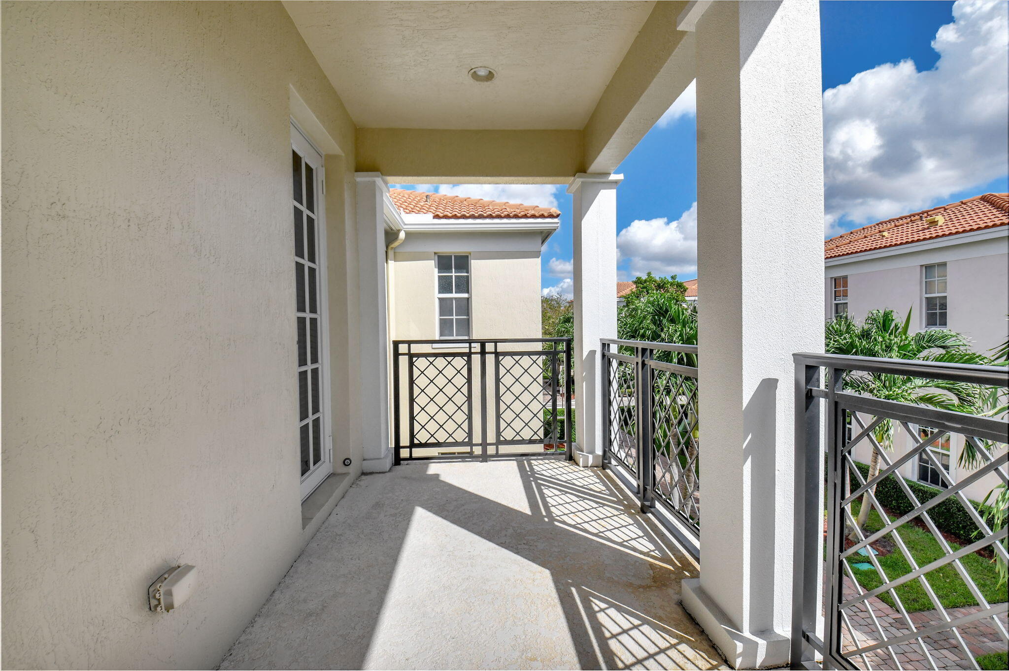 838 Northwest 83rd Lane Boca Raton, FL 33487 - Photo 28 of 68 29-web-or-mls-DSC_9386