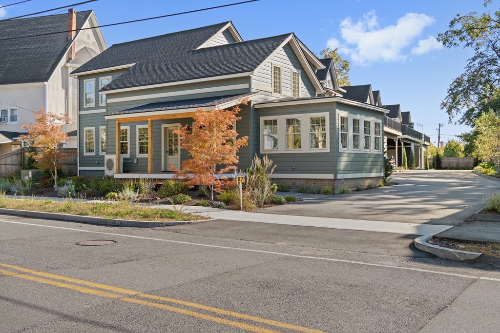 67 Park Street, Unit A Northampton, MA 01062 - Photo 2 of 35