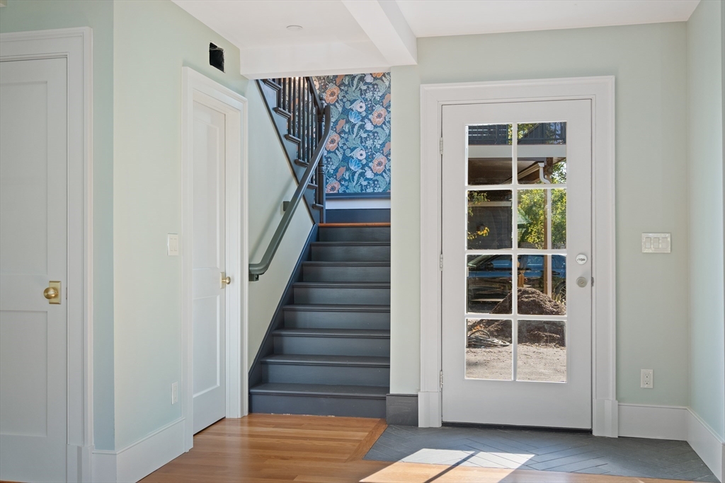 67 Park Street, Unit A Northampton, MA 01062 - Photo 4 of 35