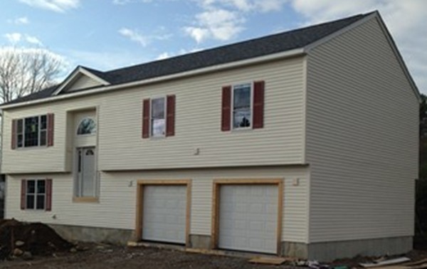 22 Chipaway Road Freetown, MA 02717 - Photo 2 of 3 Gallery Image 2