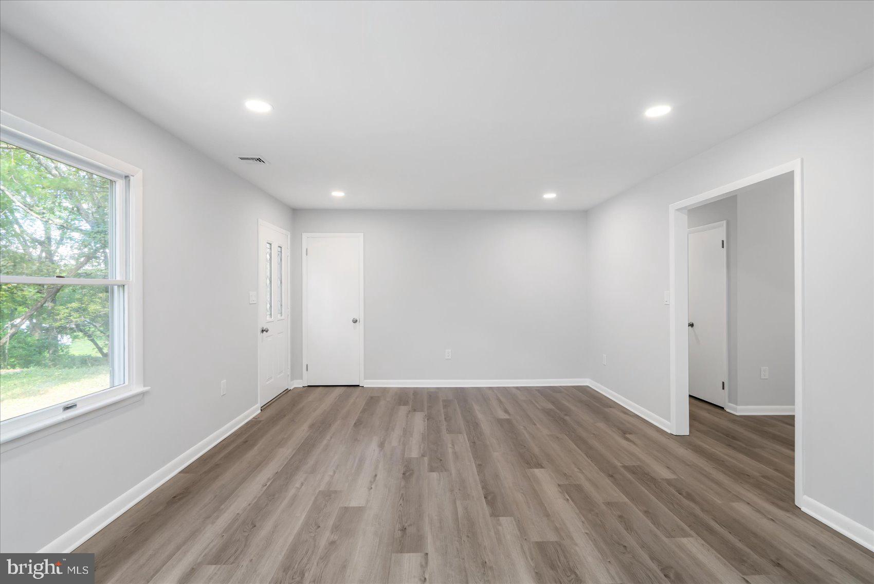 305 North Cranberry Road Westminster, MD 21157 - Photo 7 of 39 Gallery Image 7