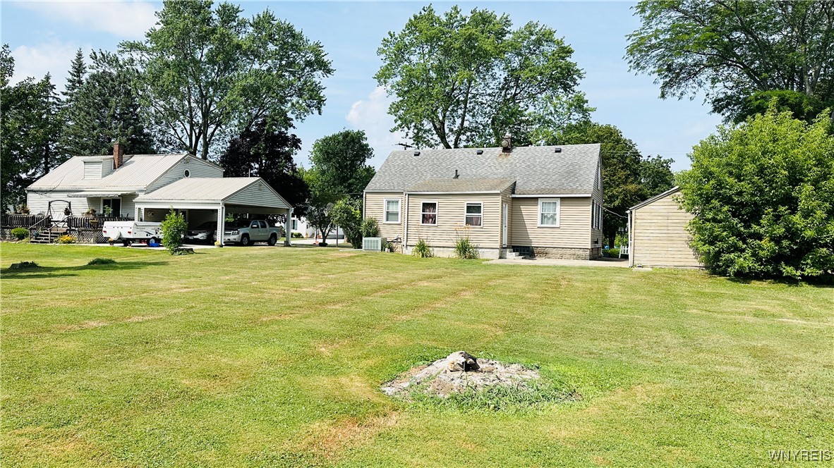 5905 Garlow Road Lewiston, NY 14304 - Photo 5 of 35