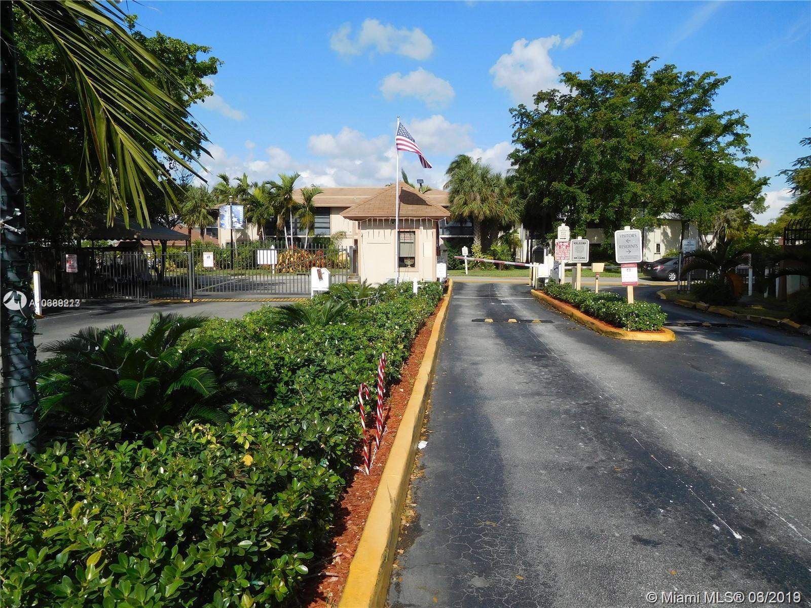 801 Northeast 199th Street, Unit 10610 Miami, FL 33179 - Photo 19 of 22