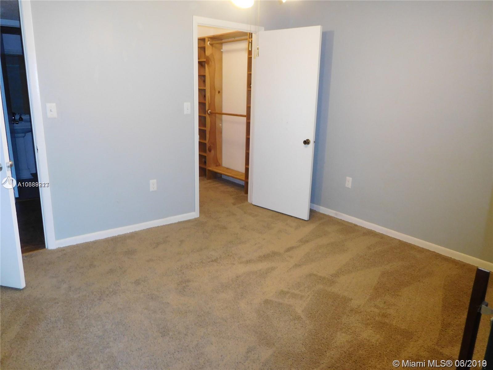 801 Northeast 199th Street, Unit 10610 Miami, FL 33179 - Photo 7 of 22