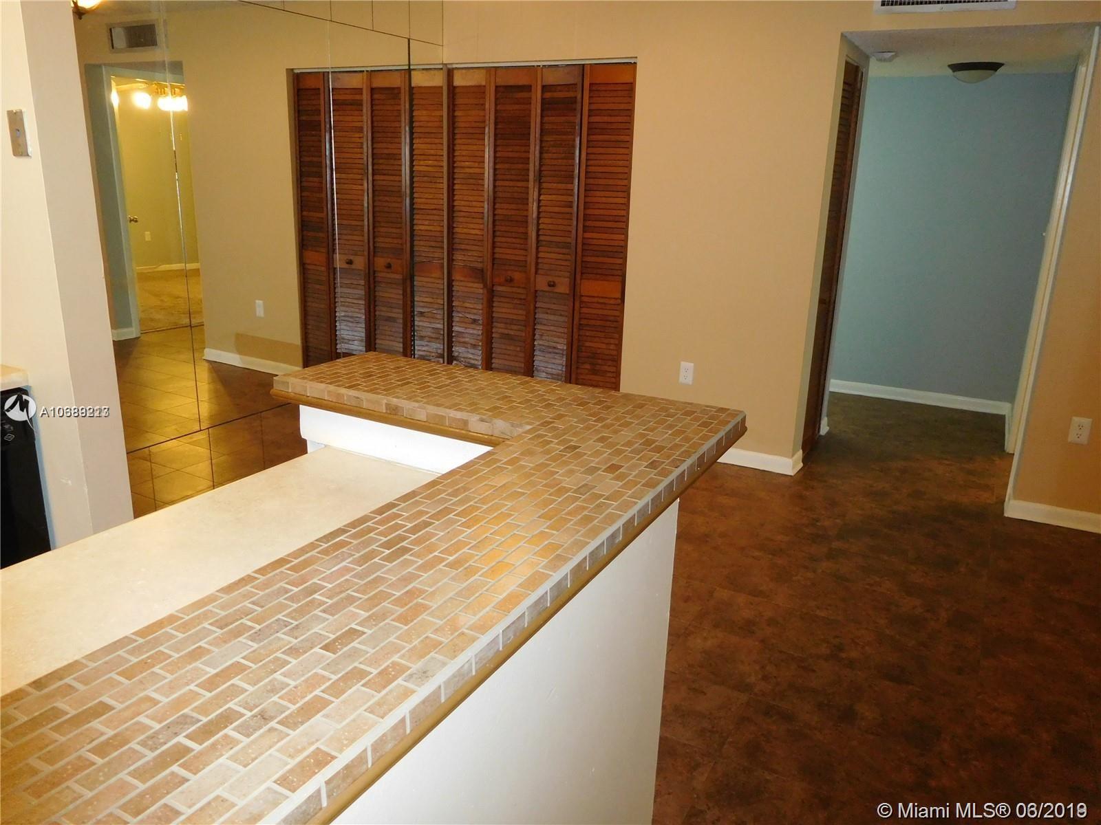 801 Northeast 199th Street, Unit 10610 Miami, FL 33179 - Photo 10 of 22