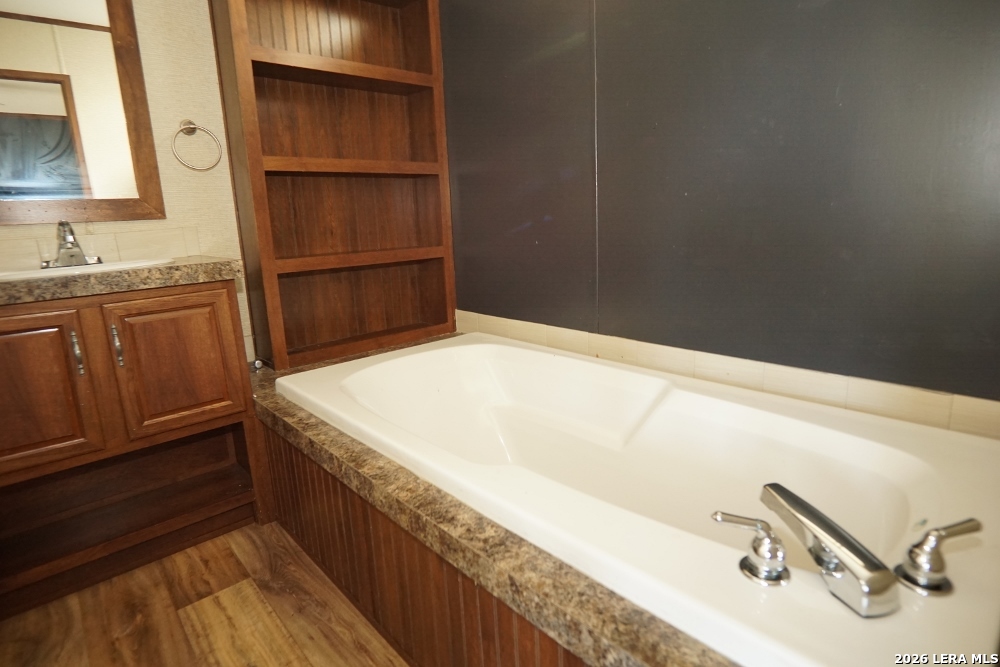 625 Pr 1517 Bandera, TX 78003 - Photo 15 of 24