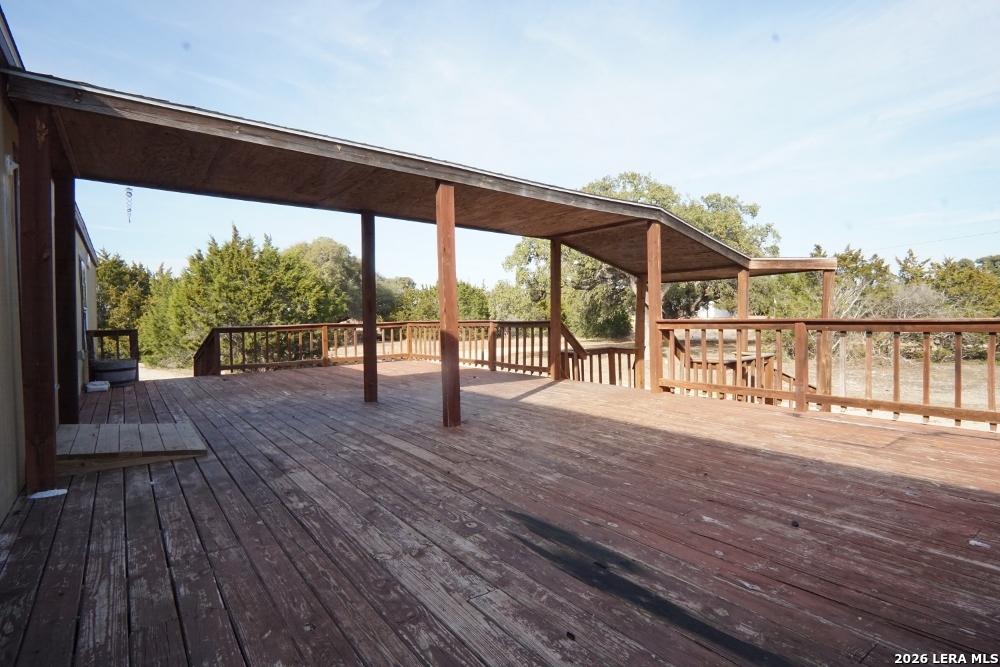 625 Pr 1517 Bandera, TX 78003 - Photo 10 of 24