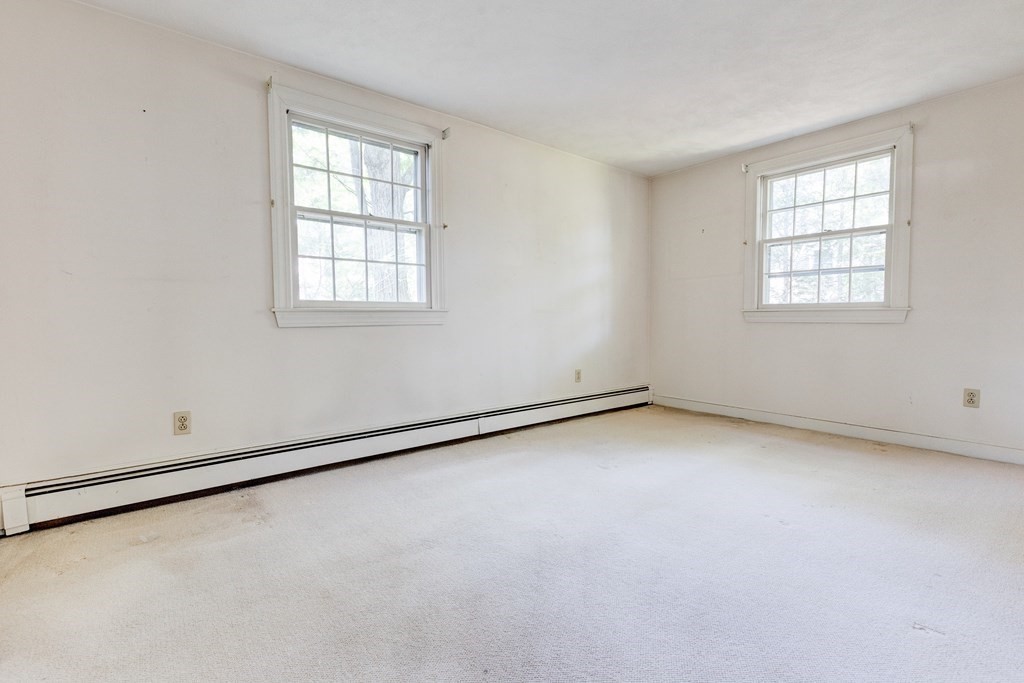 44 Colgate Road Needham, MA 02492 - Photo 20 of 30 an empty room with a window