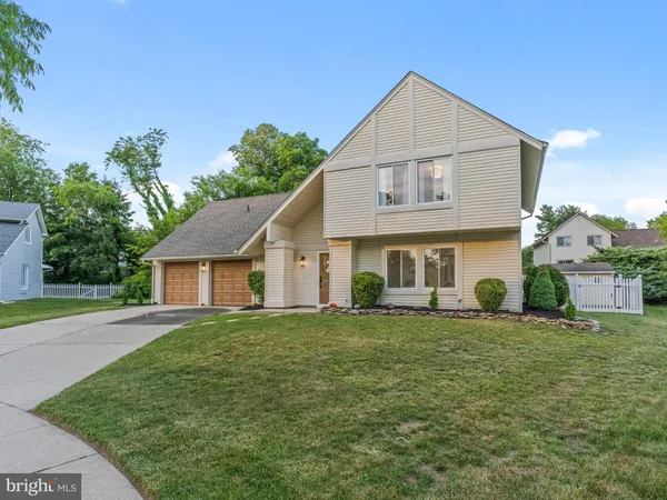 $699,777 | 4 Brower Court, Marlton, NJ 08053