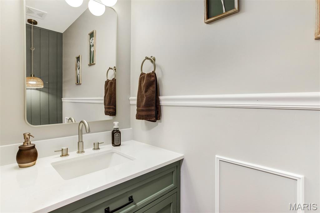 484 Summit Tree Court Fenton, MO 63026 - Photo 22 of 37