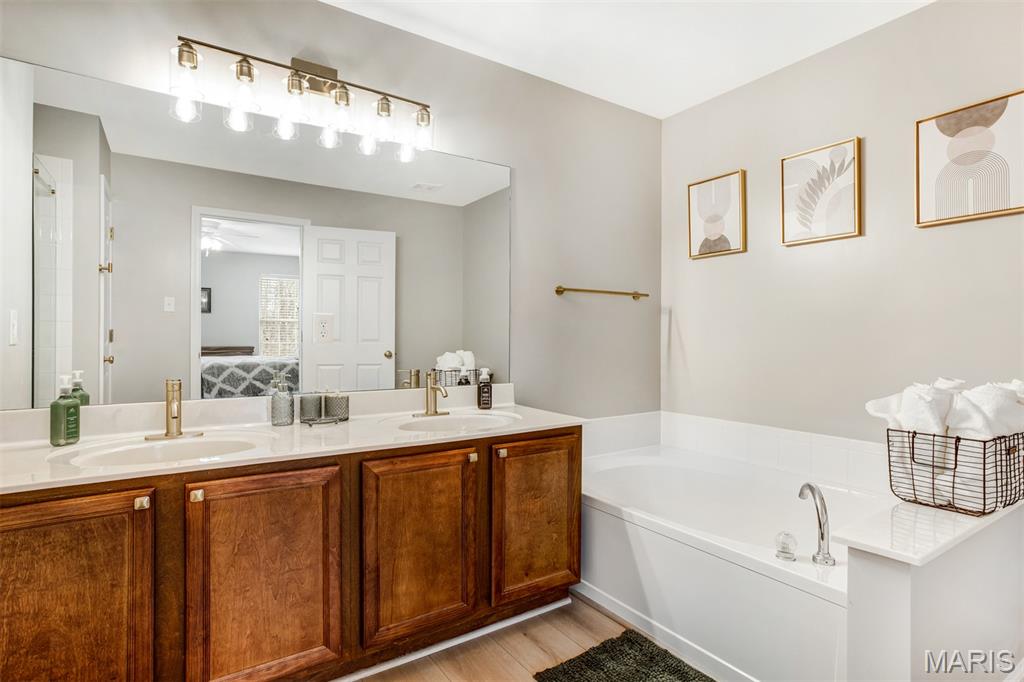 484 Summit Tree Court Fenton, MO 63026 - Photo 28 of 37