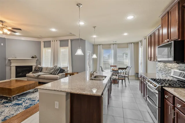 $424,500 | 4922 Mountain Maple Trail, Rosenberg, TX 77471