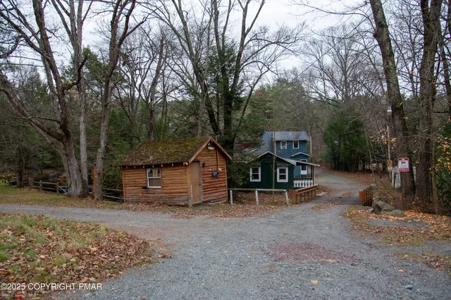 $850,000 | 111 Rippling Brook Road, Canadensis, PA 18325
