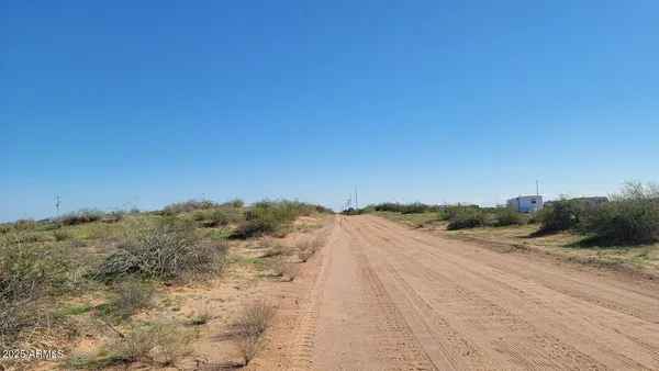 $5,000 | 1.01-acres Tamarisk Road, Unit 280, Dateland, AZ 85333