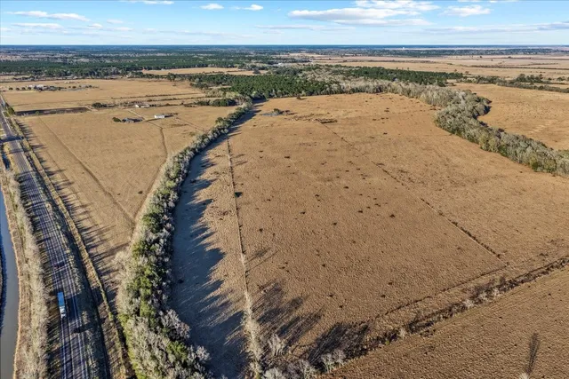 $3,500,000 | 3857 Highway 61, Devers, TX 77538