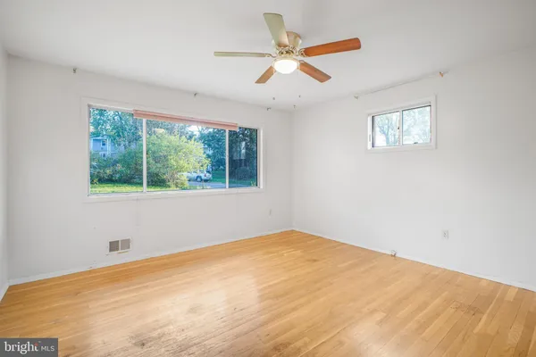 $475,000 | 1118 Downs Drive, Silver Spring, MD 20904