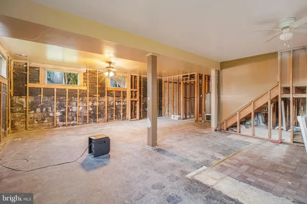 $475,000 | 1118 Downs Drive, Silver Spring, MD 20904