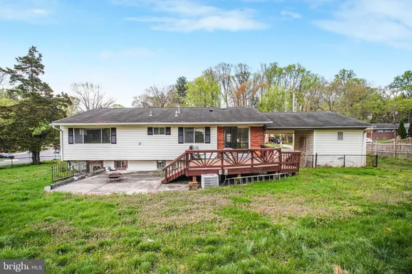 $475,000 | 1118 Downs Drive, Silver Spring, MD 20904
