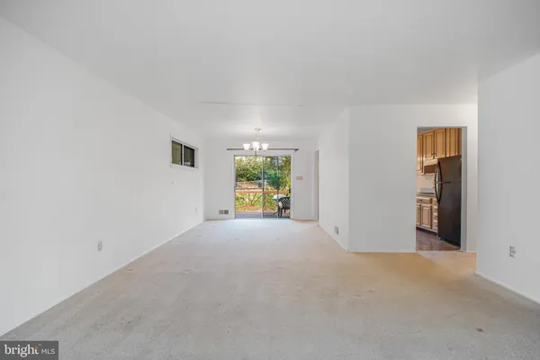 $475,000 | 1118 Downs Drive, Silver Spring, MD 20904