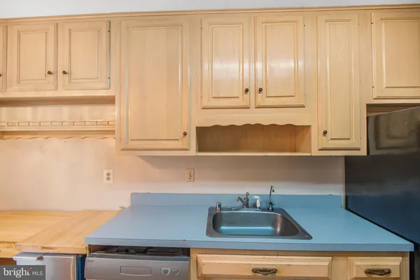 $475,000 | 1118 Downs Drive, Silver Spring, MD 20904