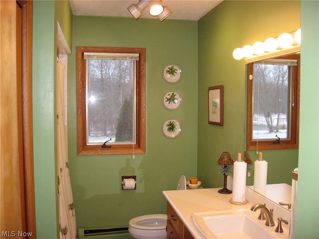 2697 Summit Road Akron, OH 44321 - Photo 10 of 15
