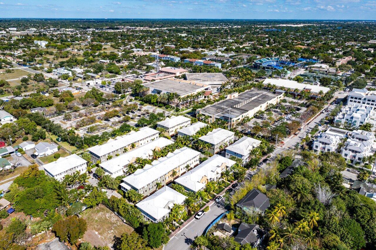 110 Southwest 1st Avenue Delray Beach, FL 33444 - Photo 48 of 48 view showcasing beautiful surroundings