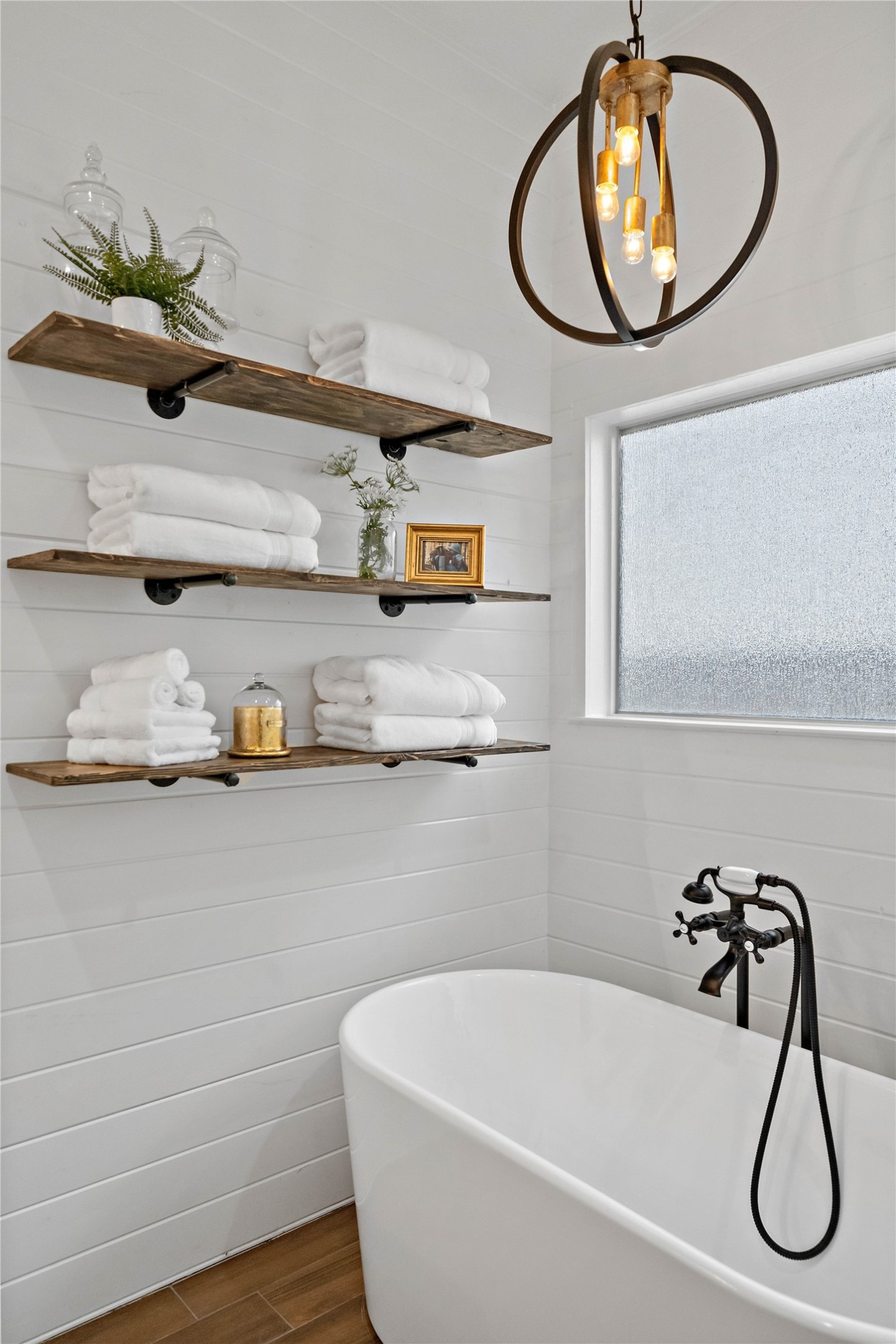 10 Vinca Trail Spring, TX 77382 - Photo 17 of 22 a bathroom with a sink and mirror
