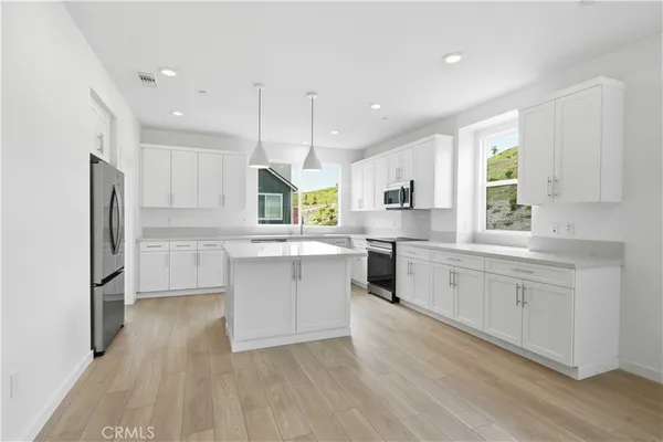 $704,000 | 27305 Bear Creek Lane, Valencia, CA 91381
