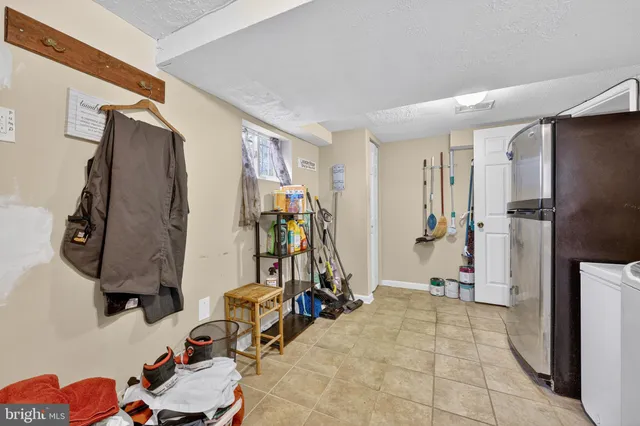 $2,750 | 1910 Kent Village Drive, Hyattsville, MD 20785