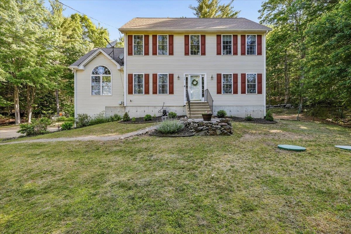 165 Governors Road Pittsfield, NH 03263 - Photo 3 of 60