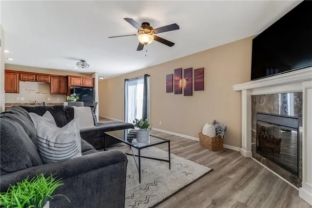 $230,000 | 800 Raven Court, Belton, MO 64012