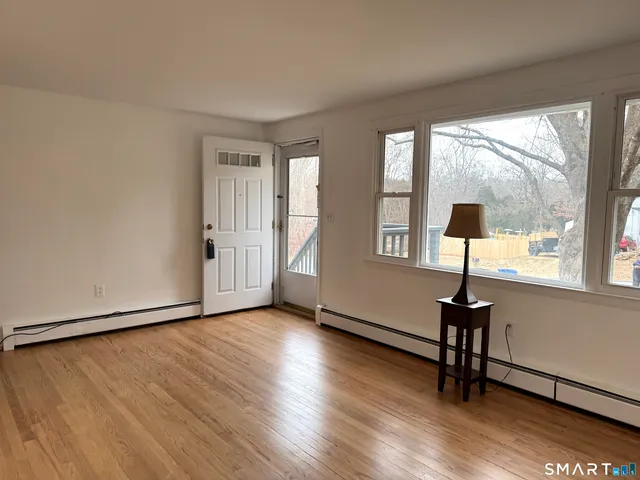 $299,000 | 14 Woodland Street, Tolland, CT 06084