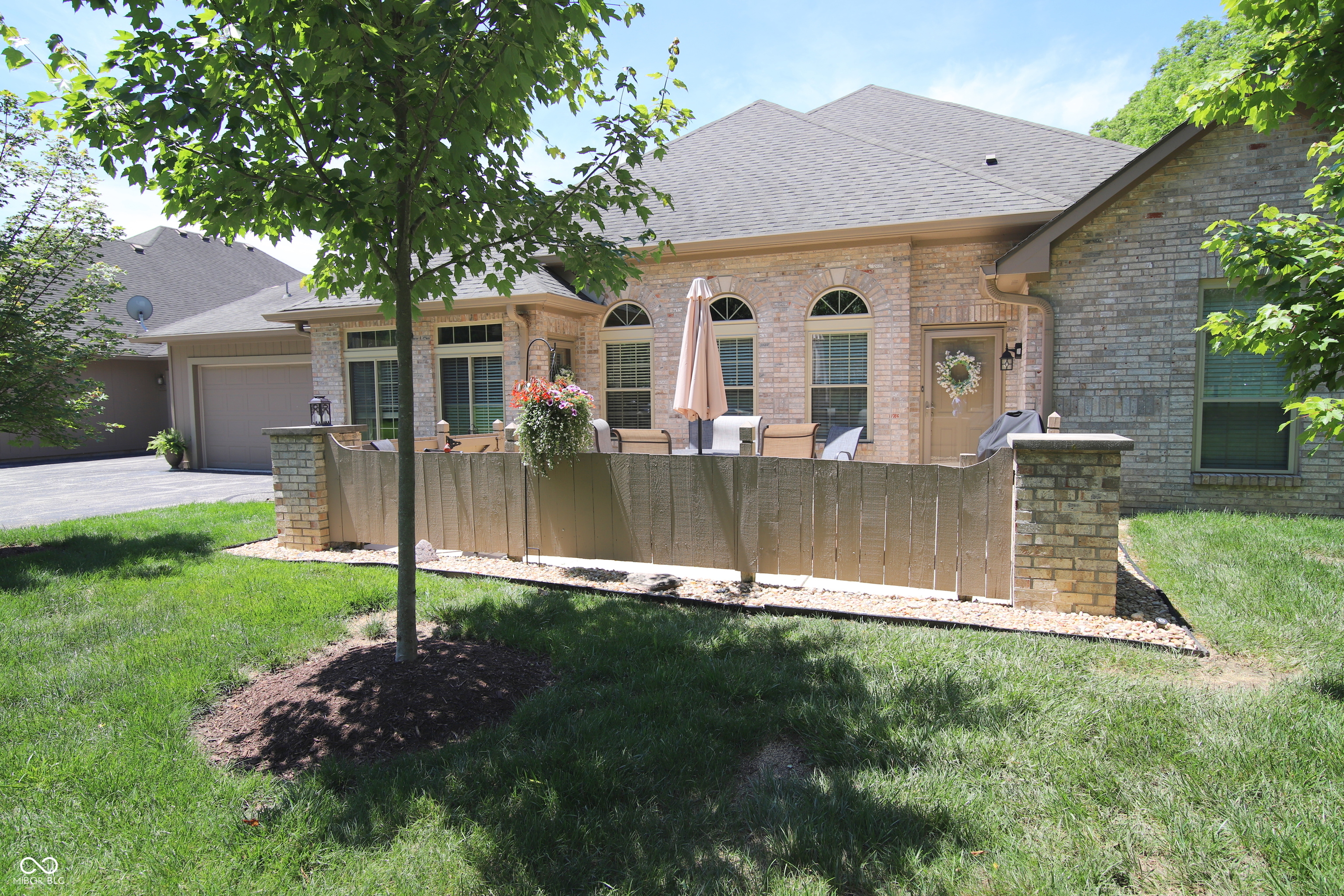 7484 Courtyard Way Fishers, IN 46038 - Photo 2 of 55