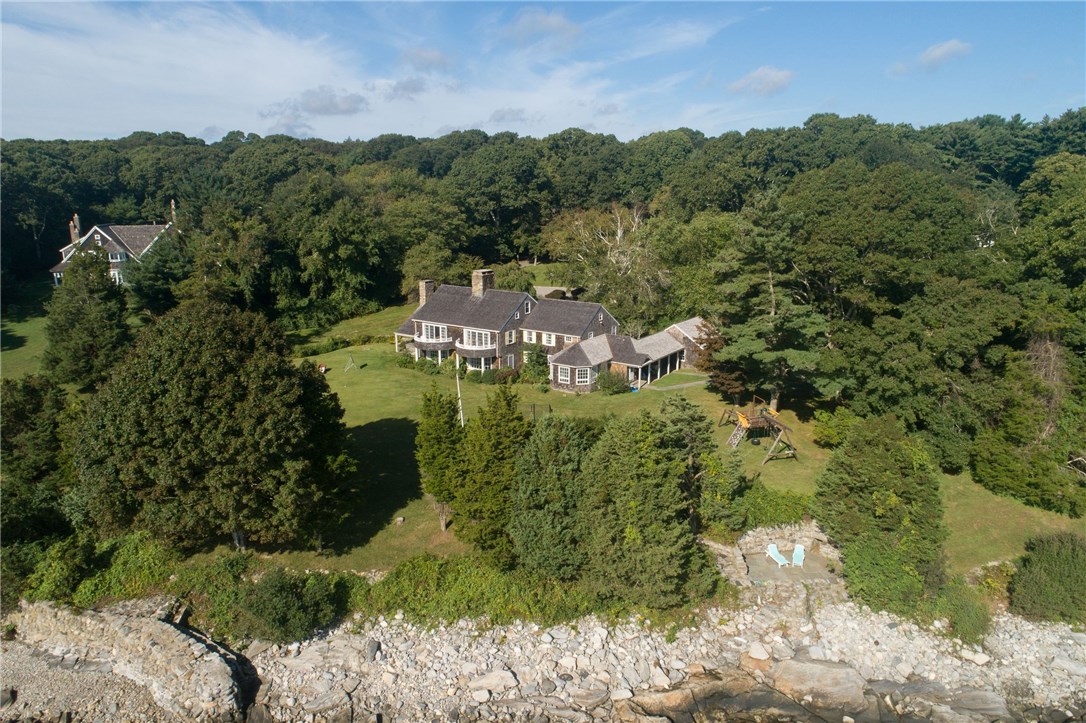 220 Willett Road Narragansett, RI 02874 - Photo 11 of 50