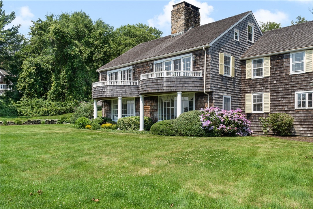 220 Willett Road Narragansett, RI 02874 - Photo 3 of 50