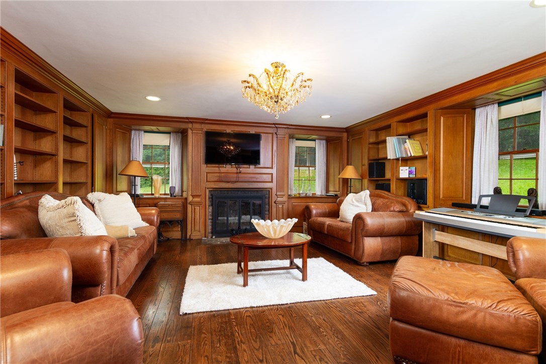 220 Willett Road Narragansett, RI 02874 - Photo 33 of 50