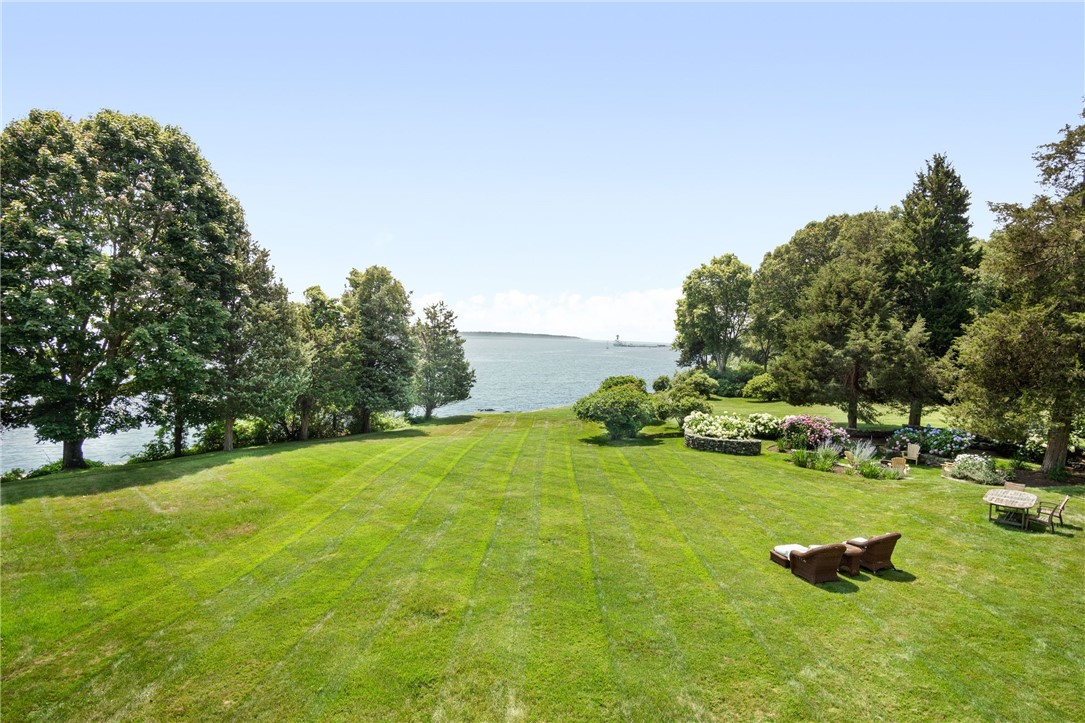 220 Willett Road Narragansett, RI 02874 - Photo 9 of 50