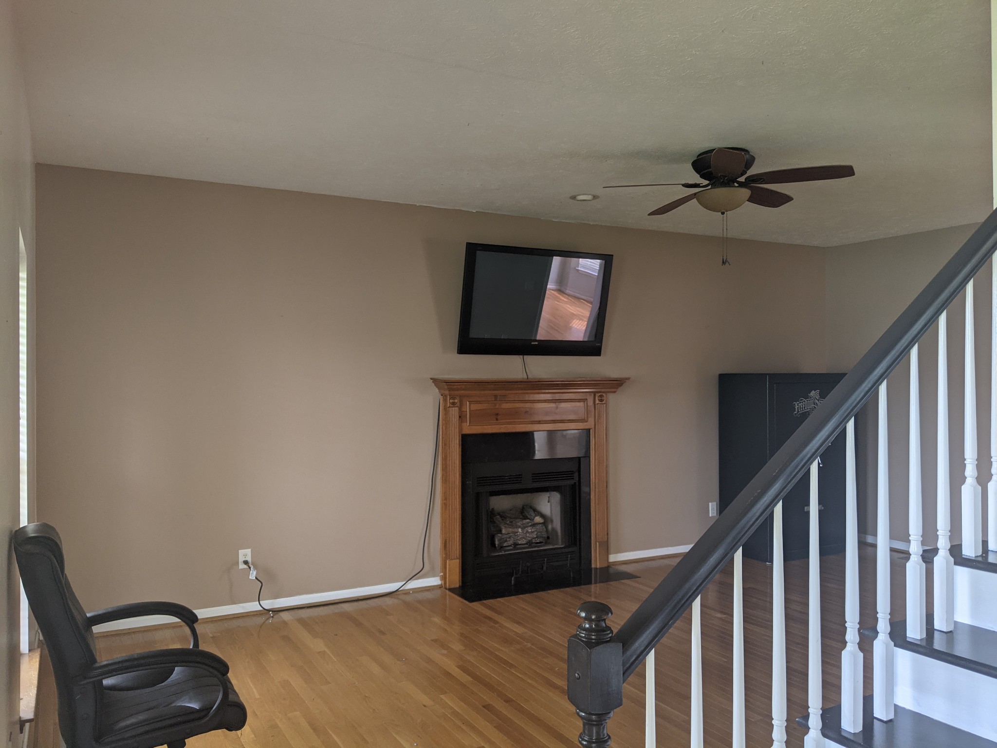 812 Blakemore Road Dickson, TN 37055 - Photo 5 of 25 a view of a livingroom with furniture and staircase