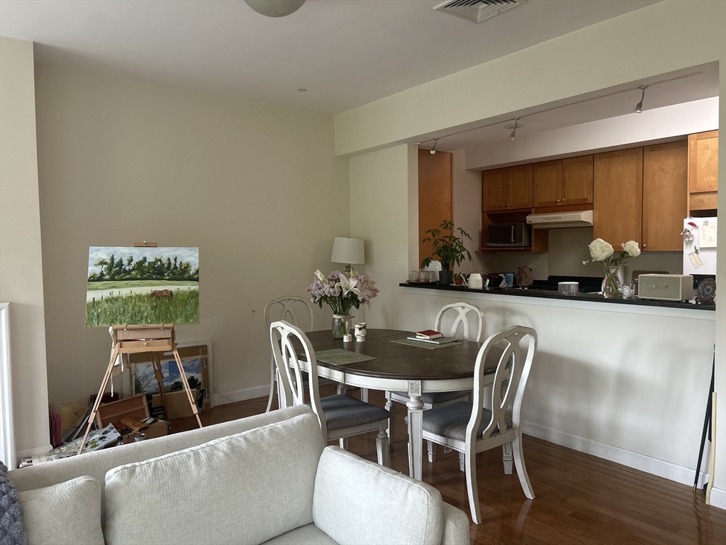 185 High Street, Unit 303 Brookline, MA 02445 - Photo 4 of 12