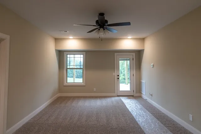 $599,500 | 975 Palmyra Road, Clarksville, TN 37040