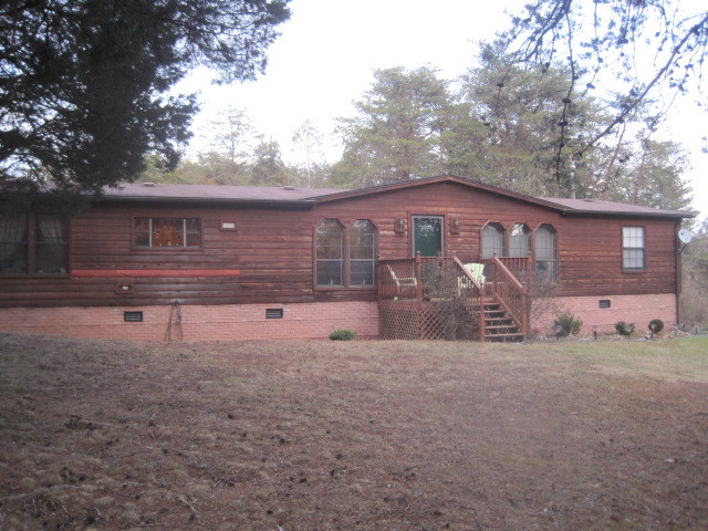 881 Springwood Road Fincastle, VA 24090 - Photo 2 of 44 Front of Home