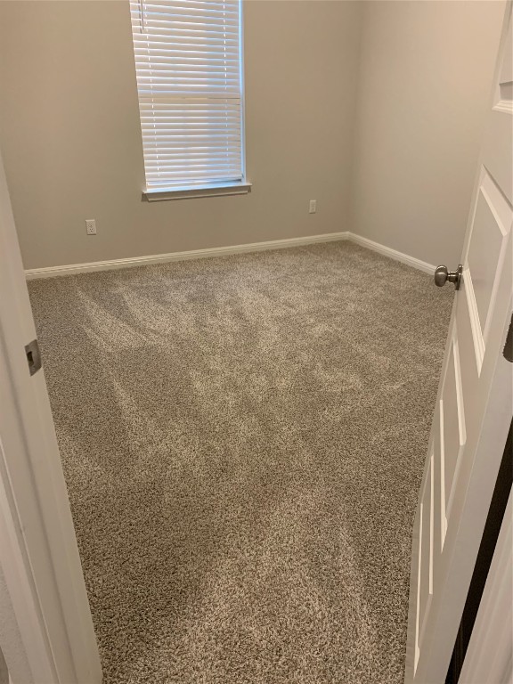 117 Peruvian Lane Georgetown, TX 78626 - Photo 15 of 33