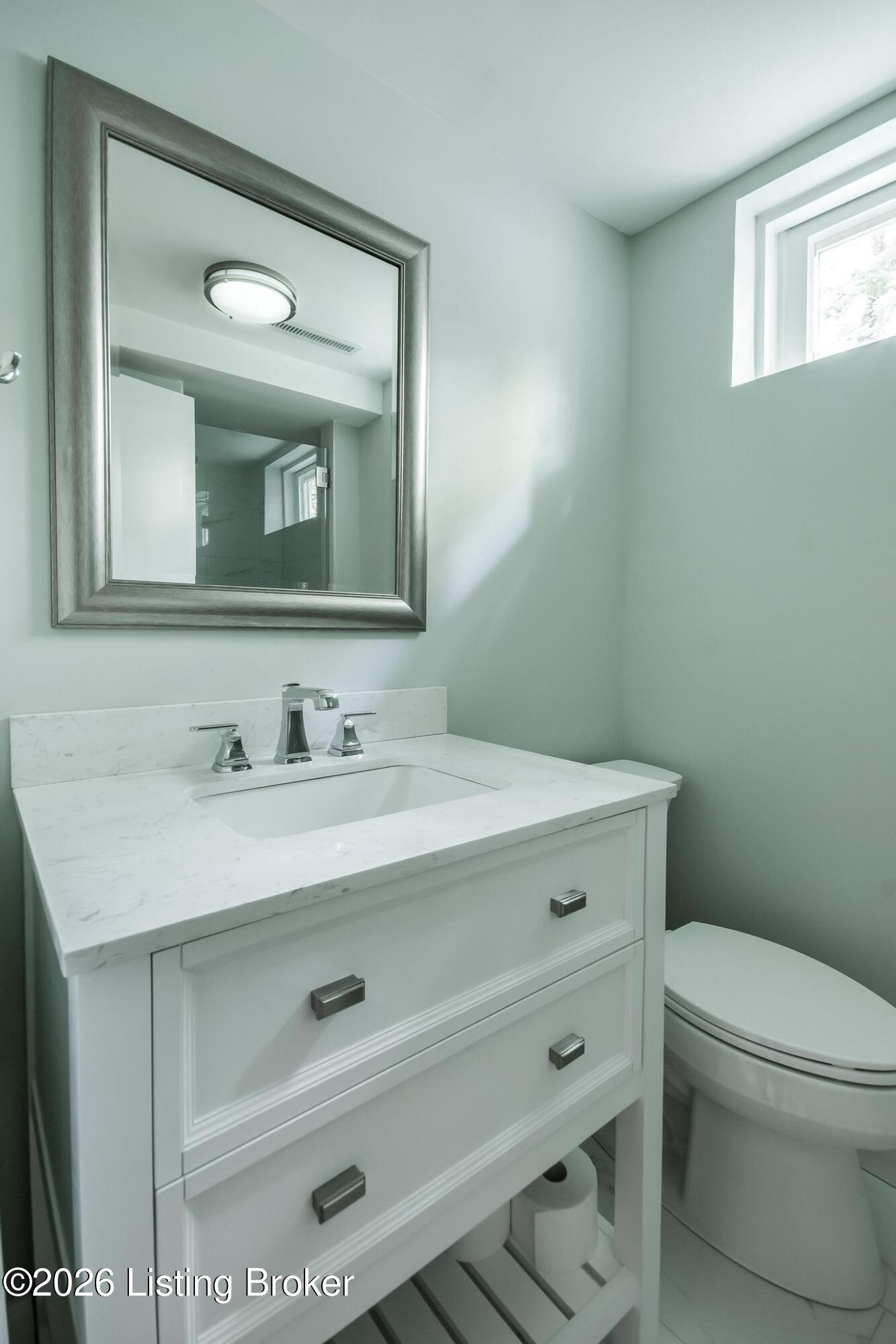 427 Twinbrook Road Louisville, KY 40207 - Photo 94 of 115 427_Twinbrook_Rd_40207_755
