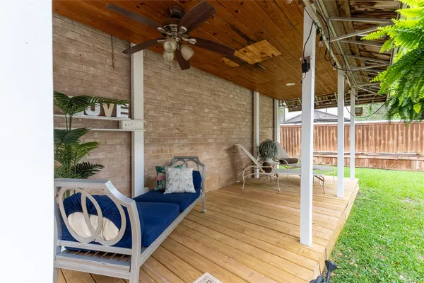 $598,750 | 7710 Painton Lane, The Woodlands, TX 77389