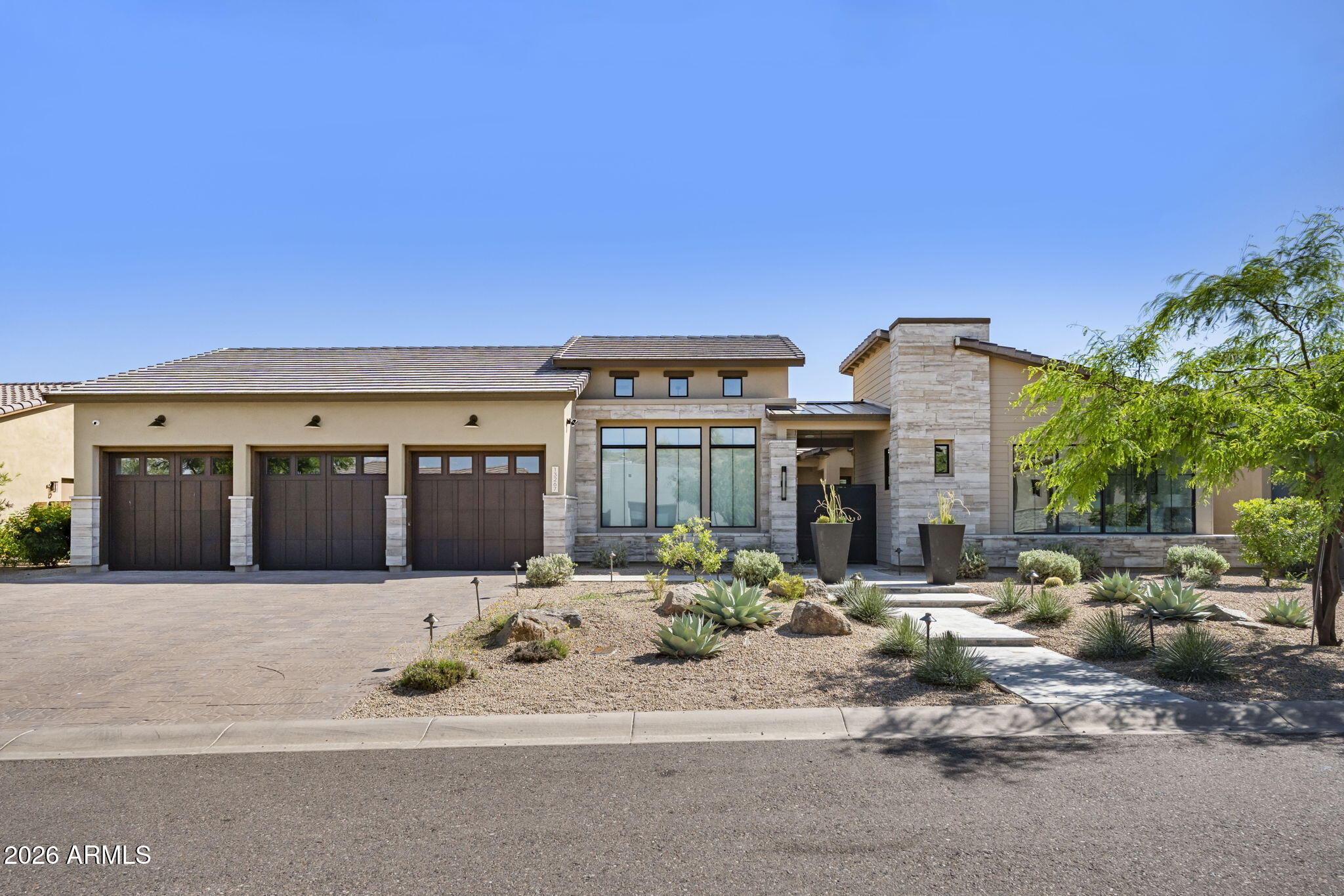 13267 East Ranch Gate Road Scottsdale, AZ 85255 - Photo 2 of 84 2-web-or-mls-13267-e-ranch-gate-rd