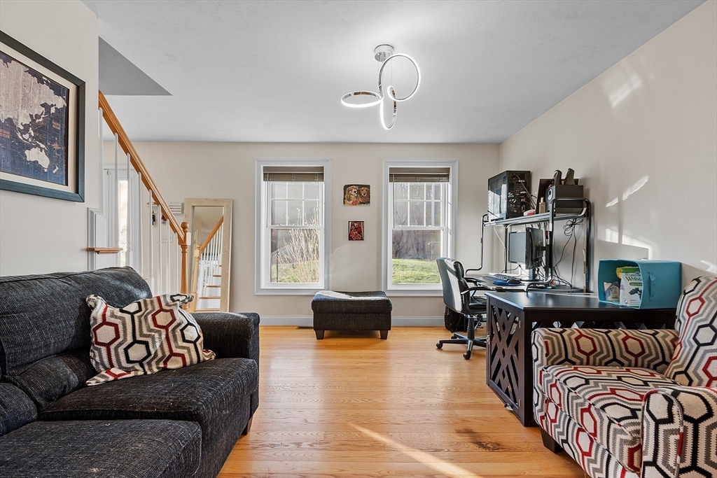 85 Barker Hill Road Townsend, MA 01469 - Photo 17 of 42 Gallery Image 17