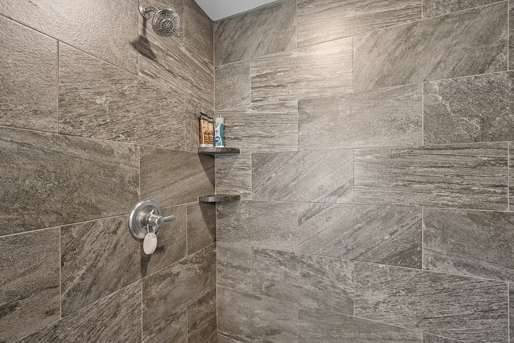 85 Barker Hill Road Townsend, MA 01469 - Photo 27 of 42 Gallery Image 27