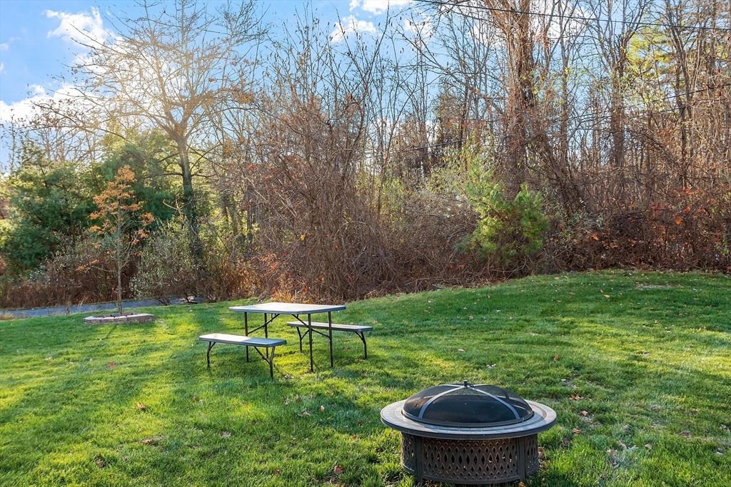 85 Barker Hill Road Townsend, MA 01469 - Photo 34 of 42 Gallery Image 34